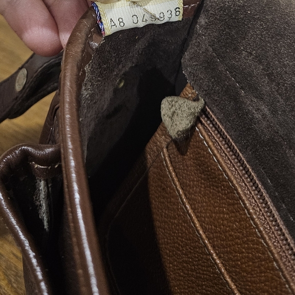 Vintage Dooney and bourke Brown Pebbled Leather Crossbody Bag - Picture 11 of 14